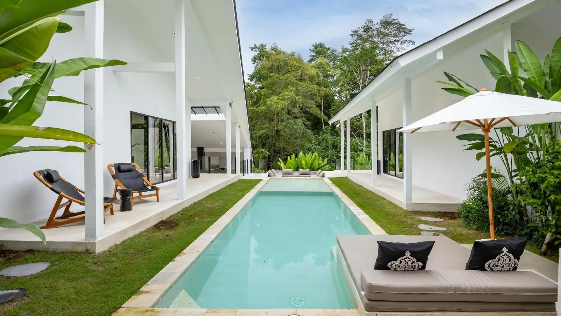 Mansion Las Puertas De La Selva Ubud Villa